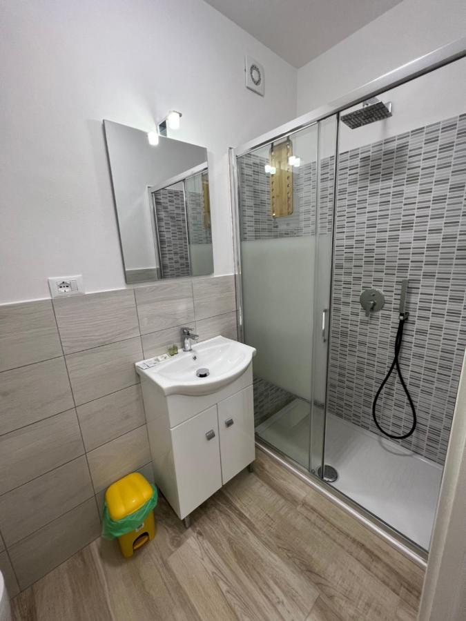 Ali Baba Rooms La Spezia Esterno foto